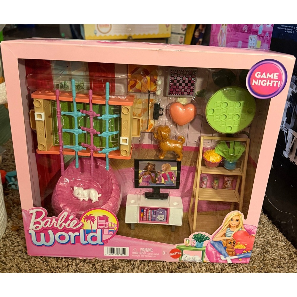 Mattel Barbie World Game Night Playset (NWT)
